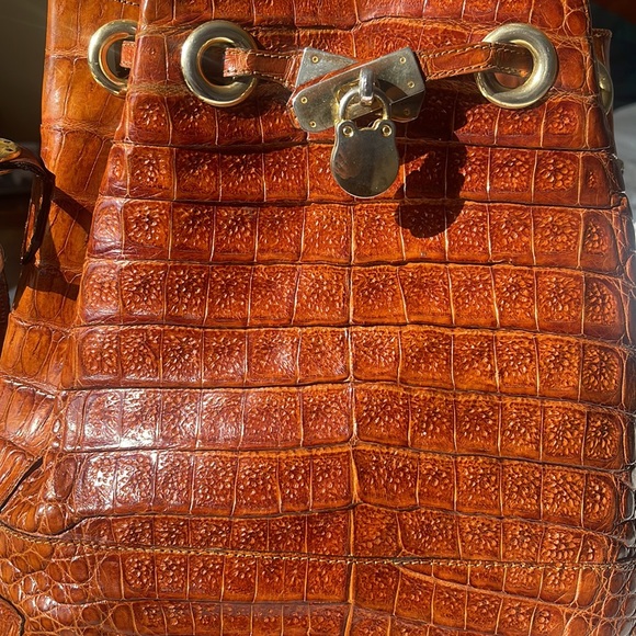 Genuine crocodile leather crossbody purse by Tequendama Bogota. - Picture 2 of 8
